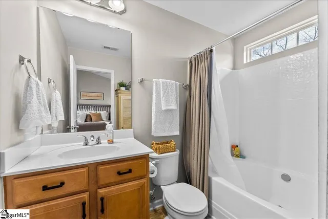 $1,850 | 132 Xander Drive, Greer, SC 29650