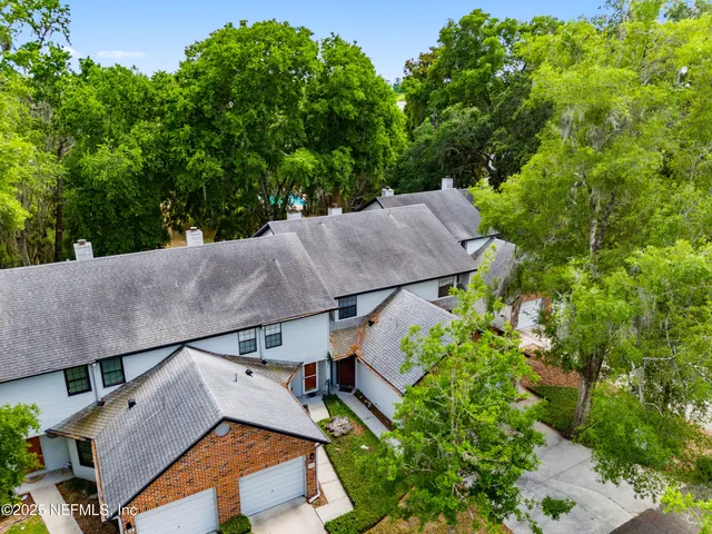 $215,707 | 938 Northwest Nw 42nd Terrace, Gainesville, FL 32605