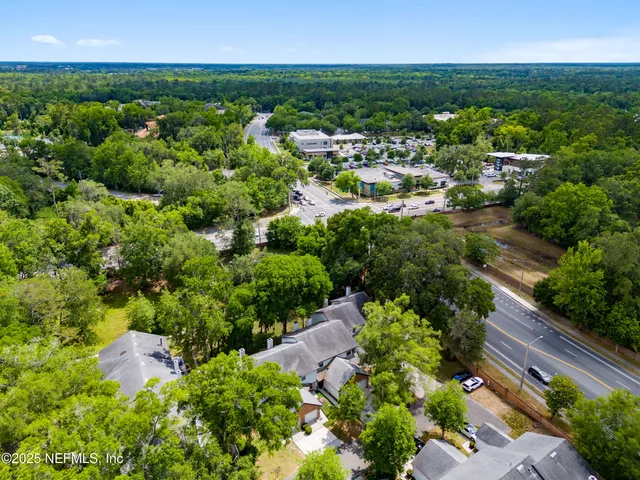 $215,707 | 938 Northwest Nw 42nd Terrace, Gainesville, FL 32605