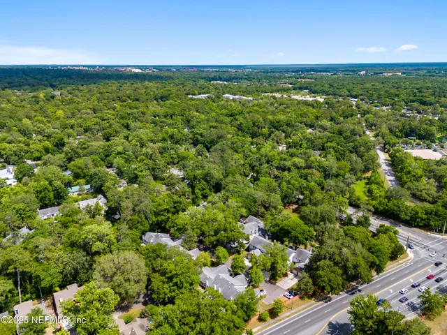 $215,707 | 938 Northwest Nw 42nd Terrace, Gainesville, FL 32605