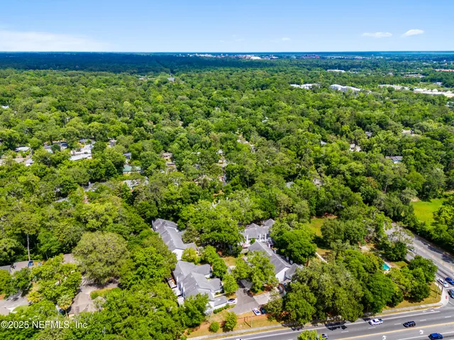 $215,707 | 938 Northwest Nw 42nd Terrace, Gainesville, FL 32605