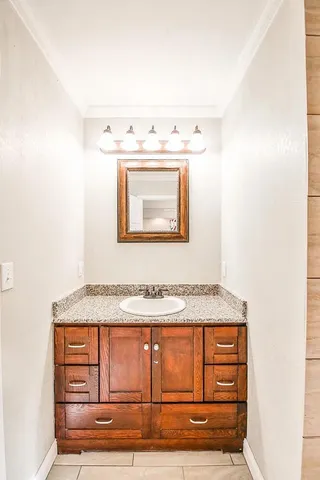 $2,550 | 4403 49th Street, Lubbock, TX 79414