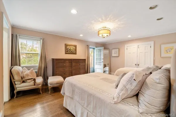 $1,699,000 | 421 Broadway, Lawrence, NY 11559