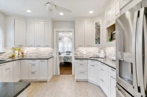 $1,699,000 | 421 Broadway, Lawrence, NY 11559