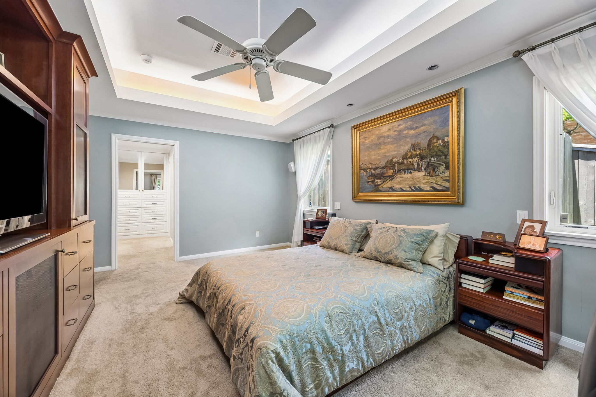 922 Old Lake Road Houston, TX 77057 - Photo 15 of 24 Primary Bedroom