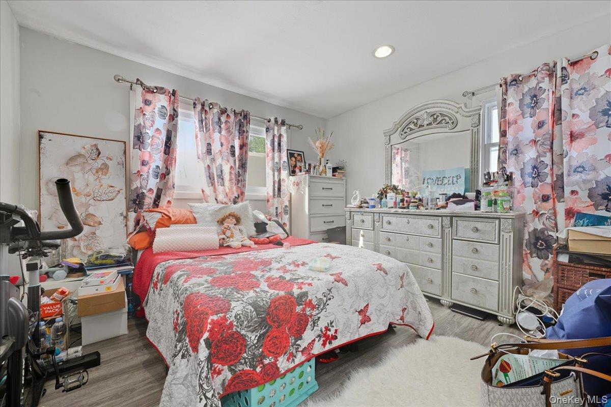 5 Plum Tree Lane Commack, NY 11725 - Photo 13 of 27