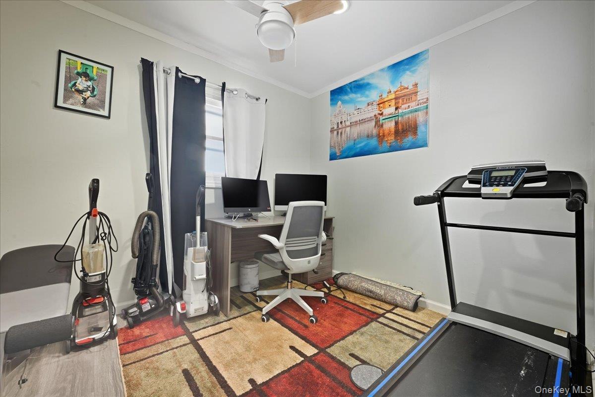 5 Plum Tree Lane Commack, NY 11725 - Photo 14 of 27