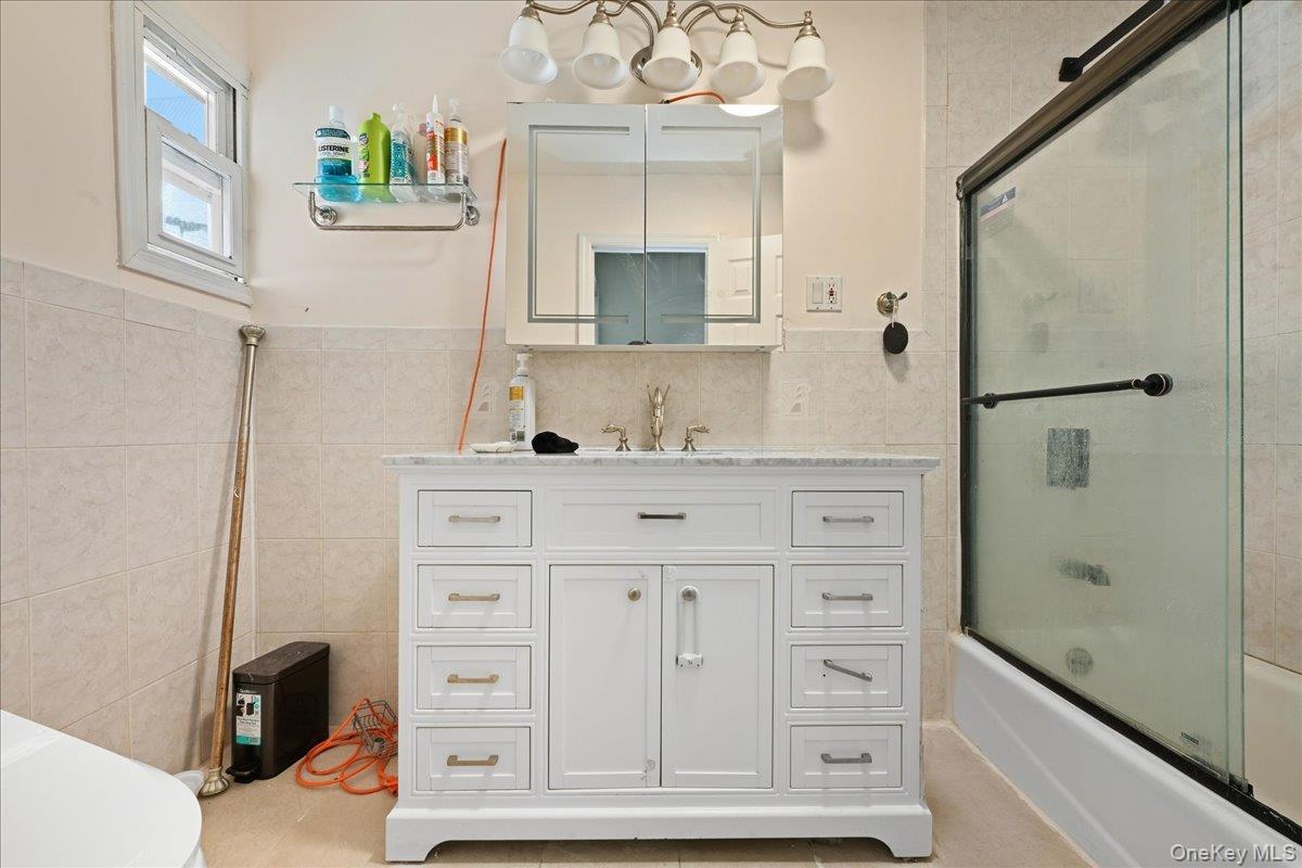 5 Plum Tree Lane Commack, NY 11725 - Photo 17 of 27