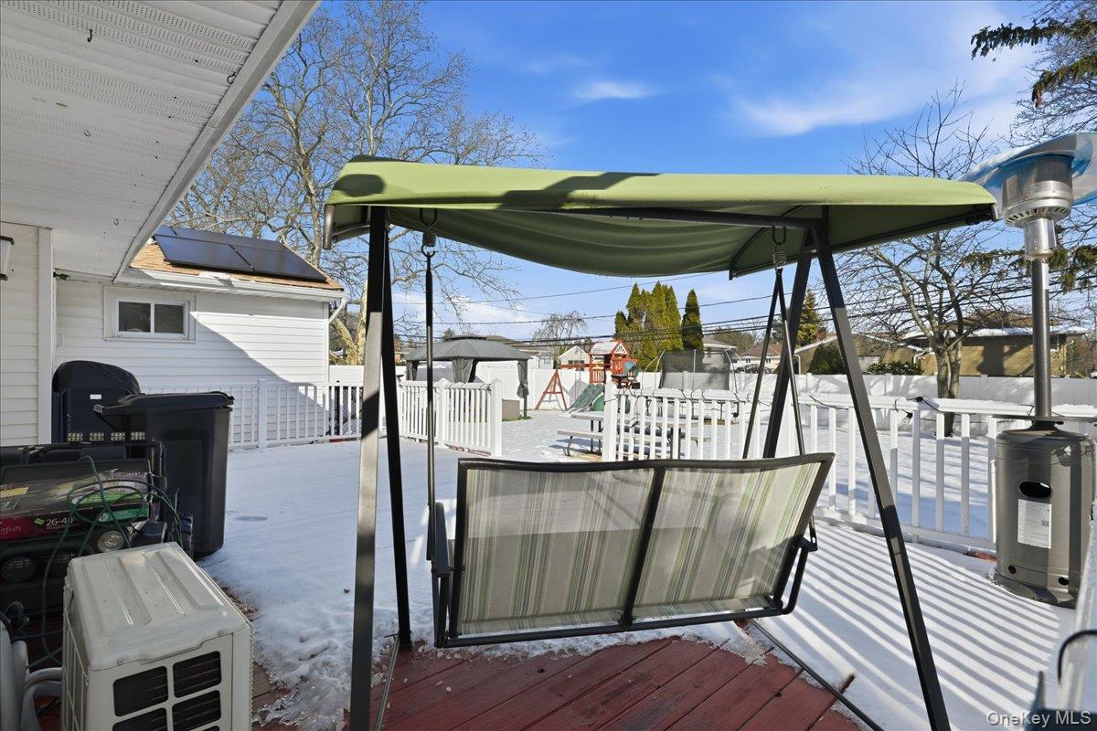 5 Plum Tree Lane Commack, NY 11725 - Photo 19 of 27