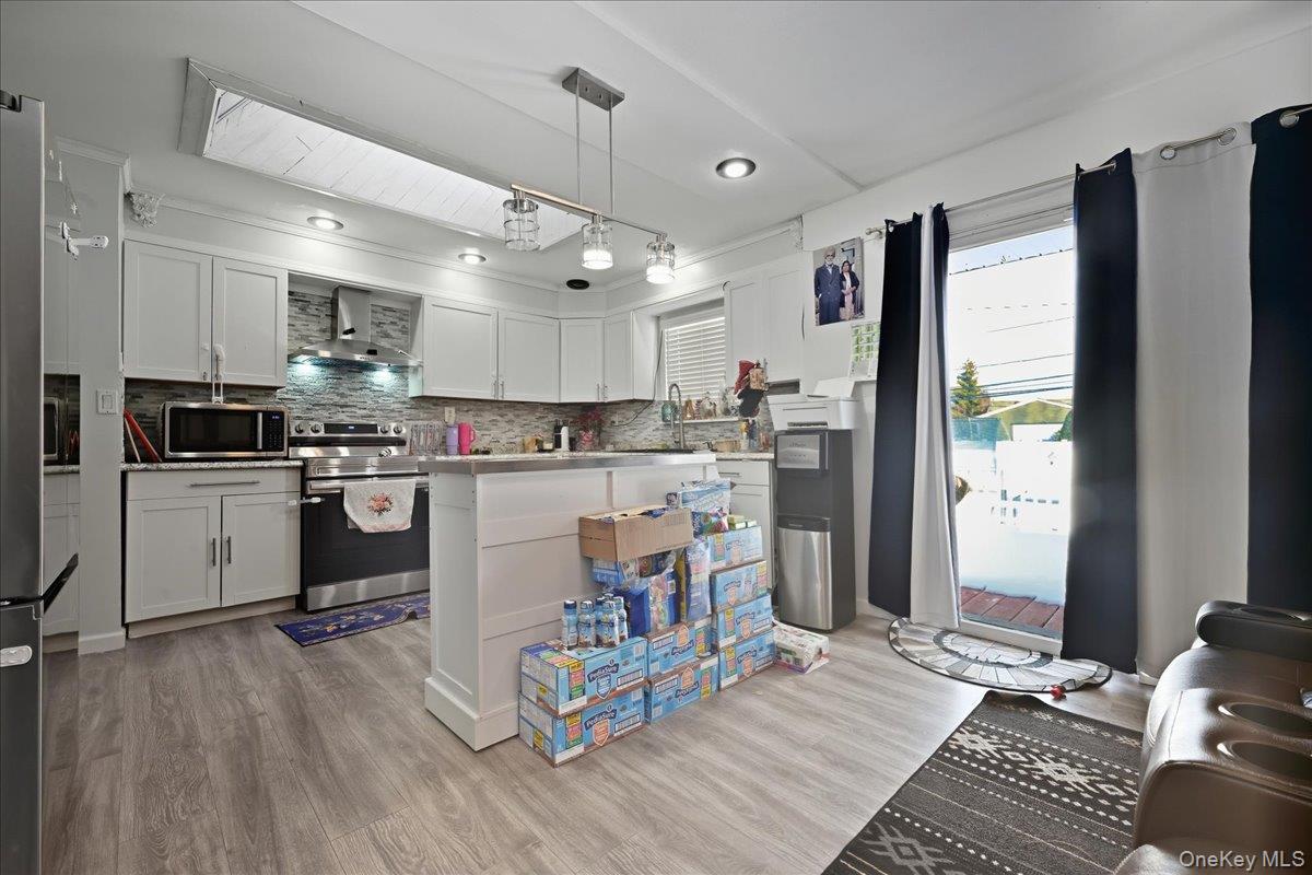 5 Plum Tree Lane Commack, NY 11725 - Photo 7 of 27