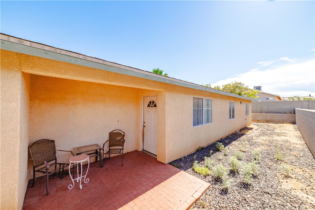 3060 North Evans Street Kingman, AZ 86401 - Photo 4 of 38