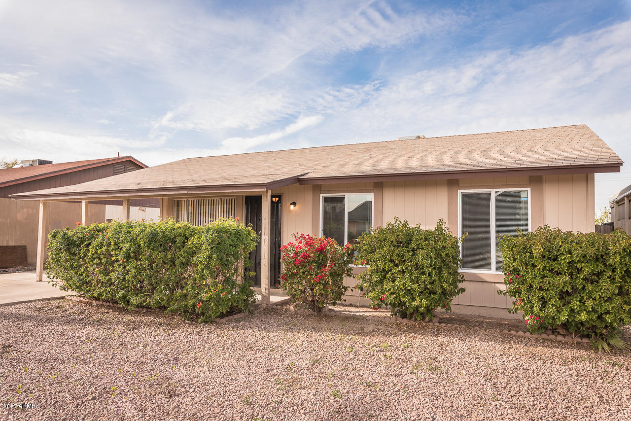 4524 East Vineyard Road Phoenix, AZ 85042 - Photo 1 of 15 _GSP1743