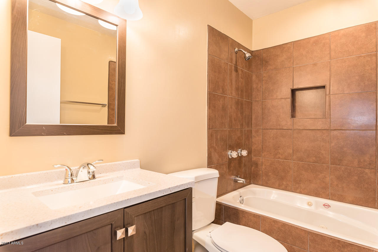 4524 East Vineyard Road Phoenix, AZ 85042 - Photo 8 of 15 Master_GSP1794-Edit_2