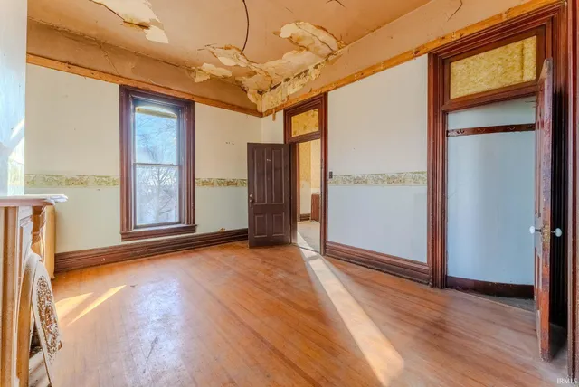 $185,000 | 218 East Main Street, Wabash, IN 46992