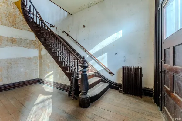 $185,000 | 218 East Main Street, Wabash, IN 46992