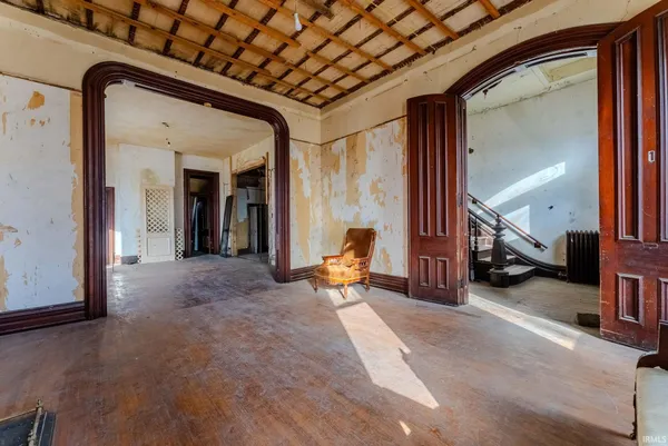 $185,000 | 218 East Main Street, Wabash, IN 46992