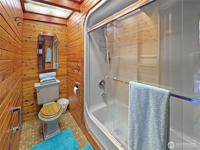 $550,000 | 115 1st Avenue, Randle, WA 98377