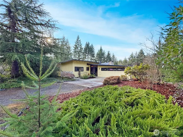 $550,000 | 115 1st Avenue, Randle, WA 98377