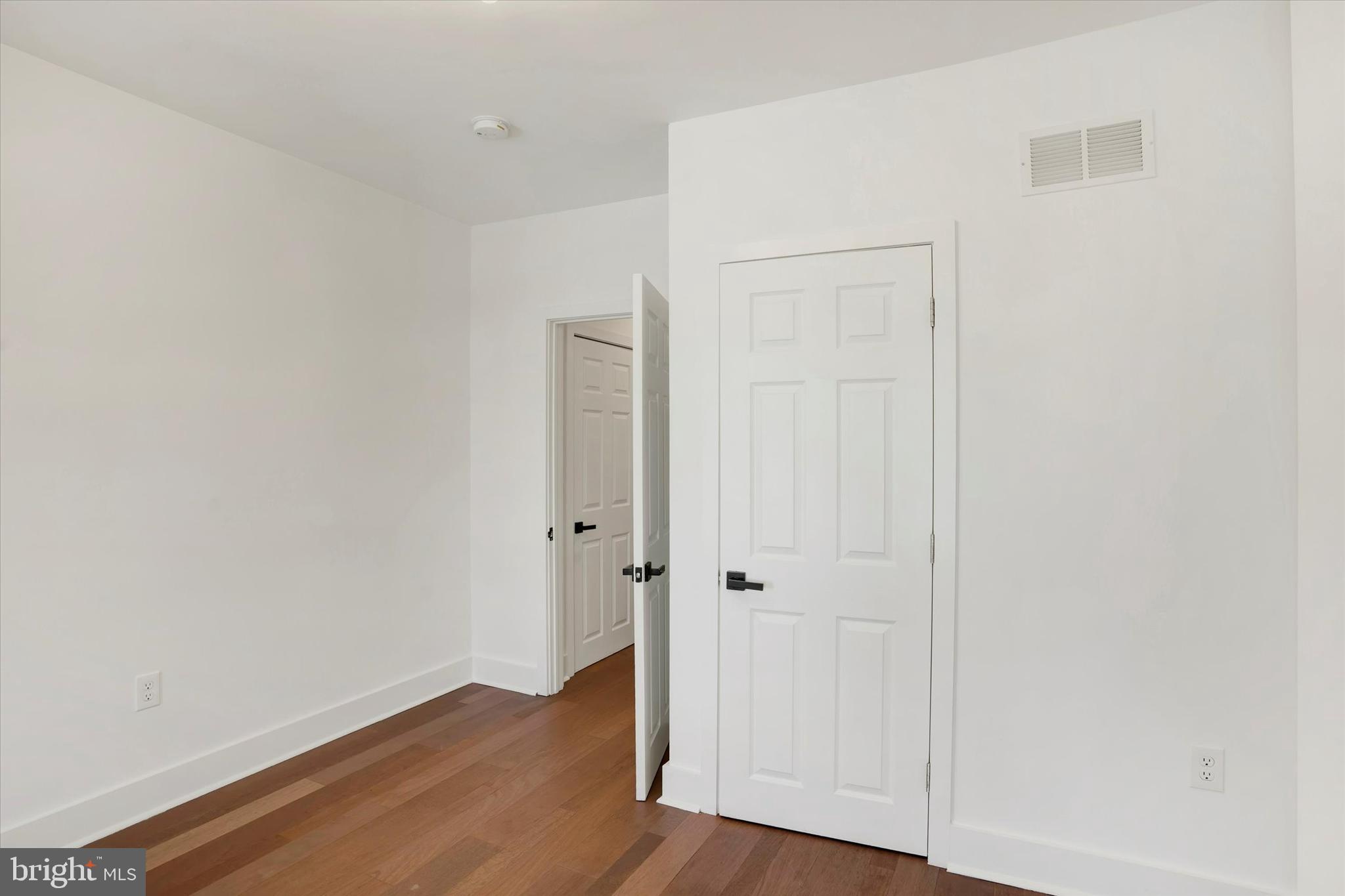 2636 Manton Street Philadelphia, PA 19146 - Photo 24 of 36