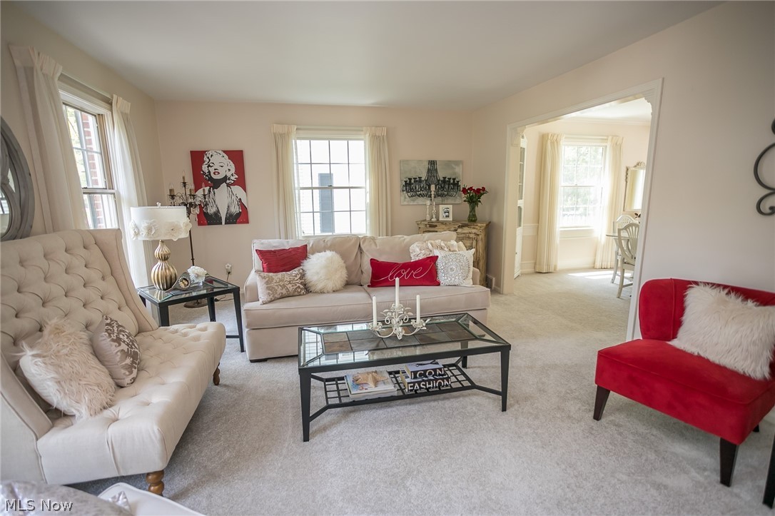 3364 Stanley Road Akron, OH 44333 - Photo 5 of 35 Gallery Image 5