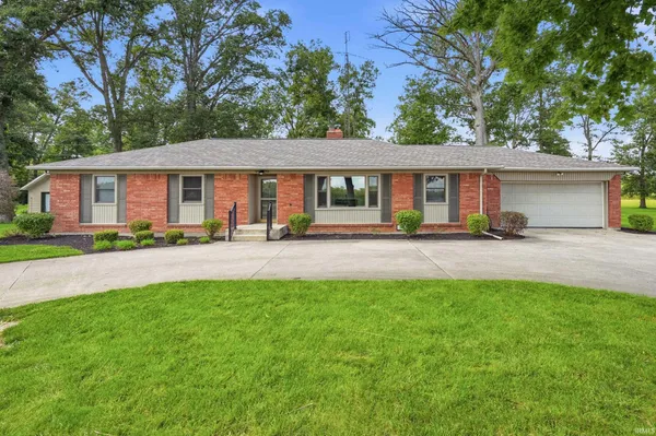 $245,000 | 1400 County Rd N 100 East, Hartford City, IN 47348