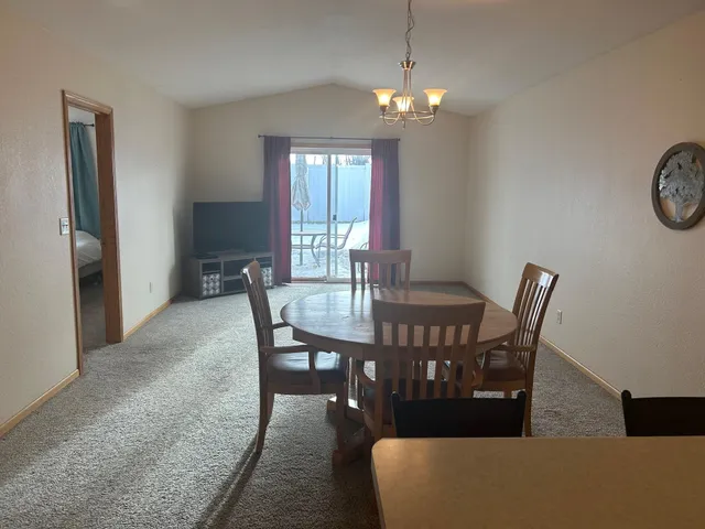 $212,500 | 3101 1st Avenue Northwest, Willmar, MN 56201