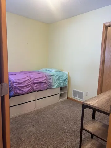 $212,500 | 3101 1st Avenue Northwest, Willmar, MN 56201