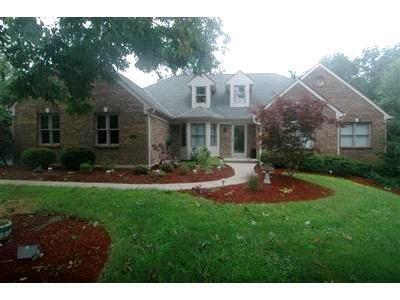 8955 East Kemper Road Montgomery, OH 45249 - Photo 1 of 1
