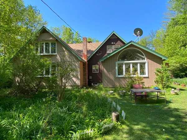 $349,000 | 985 Chapel Hill Road, Whitingham, VT 05361