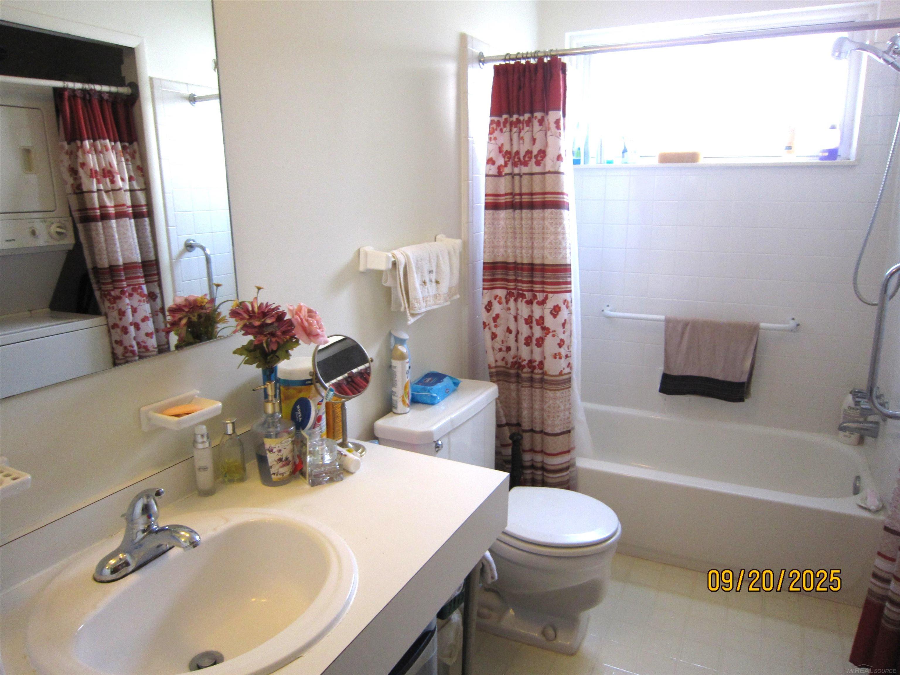 8147 Busko Avenue Warren, MI 48093 - Photo 14 of 23
