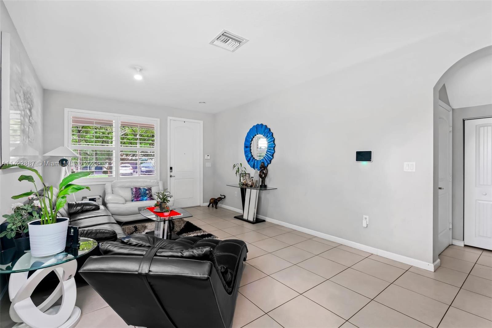 11850 Southwest 250th Terrace Homestead, FL 33032 - Photo 18 of 47