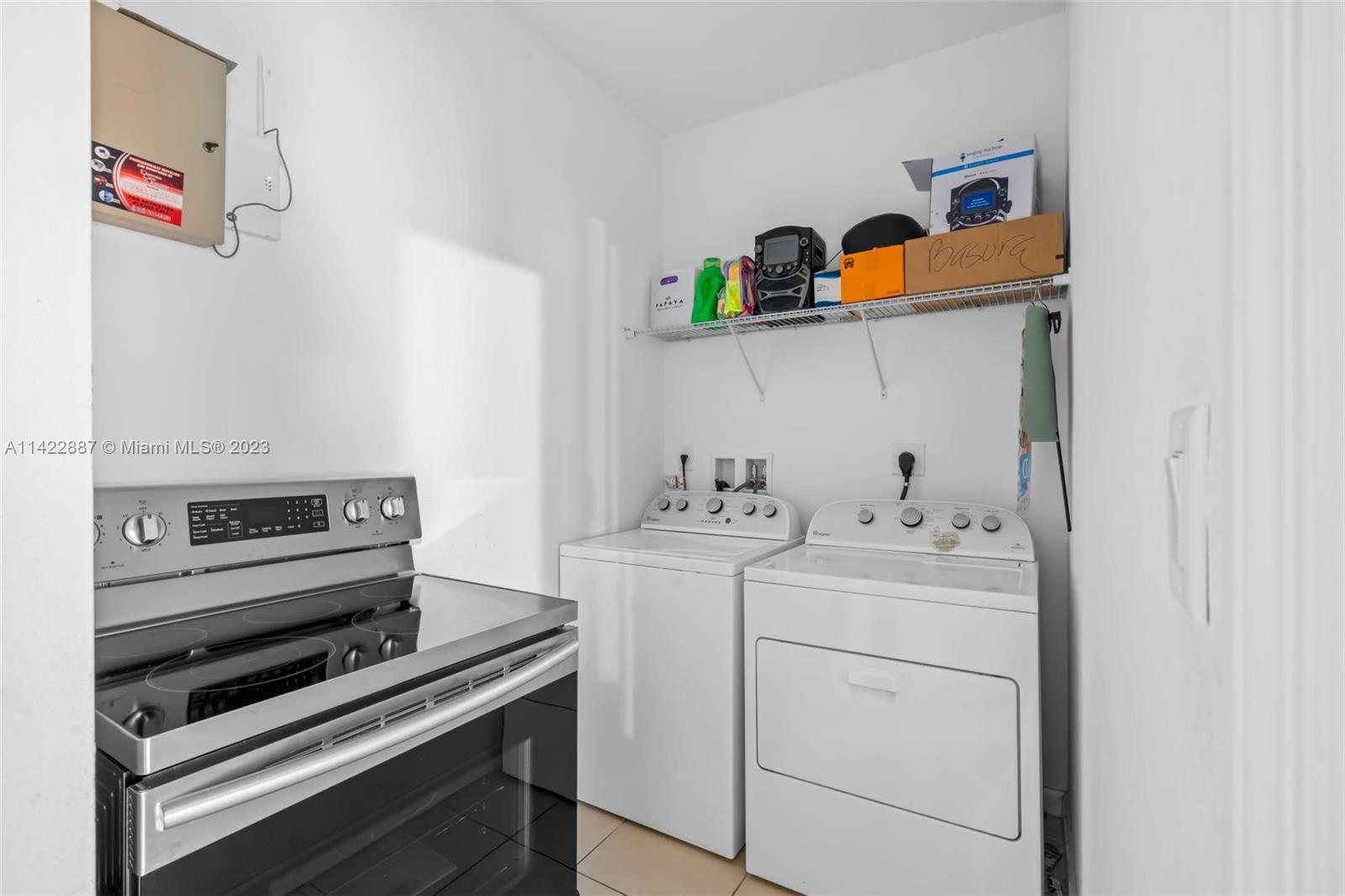 11850 Southwest 250th Terrace Homestead, FL 33032 - Photo 40 of 47 a utility room with dryer and washer