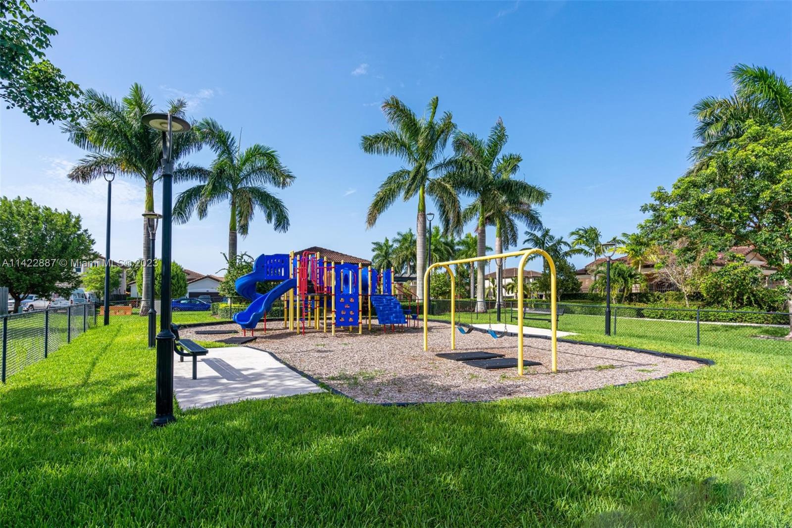 11850 Southwest 250th Terrace Homestead, FL 33032 - Photo 46 of 47