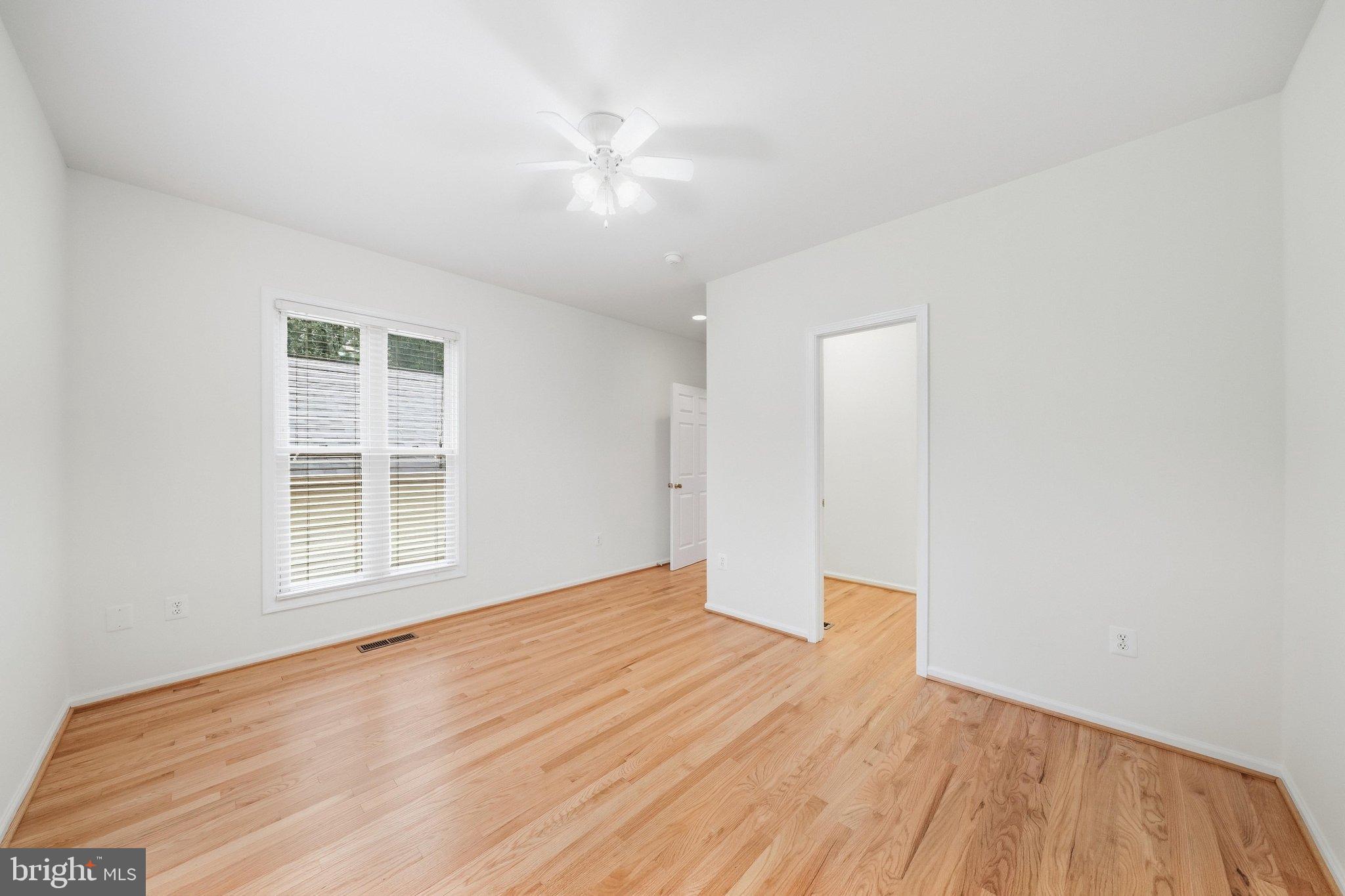 1052 Ridge Road Mount Airy, MD 21771 - Photo 22 of 62 Guest Room or Office