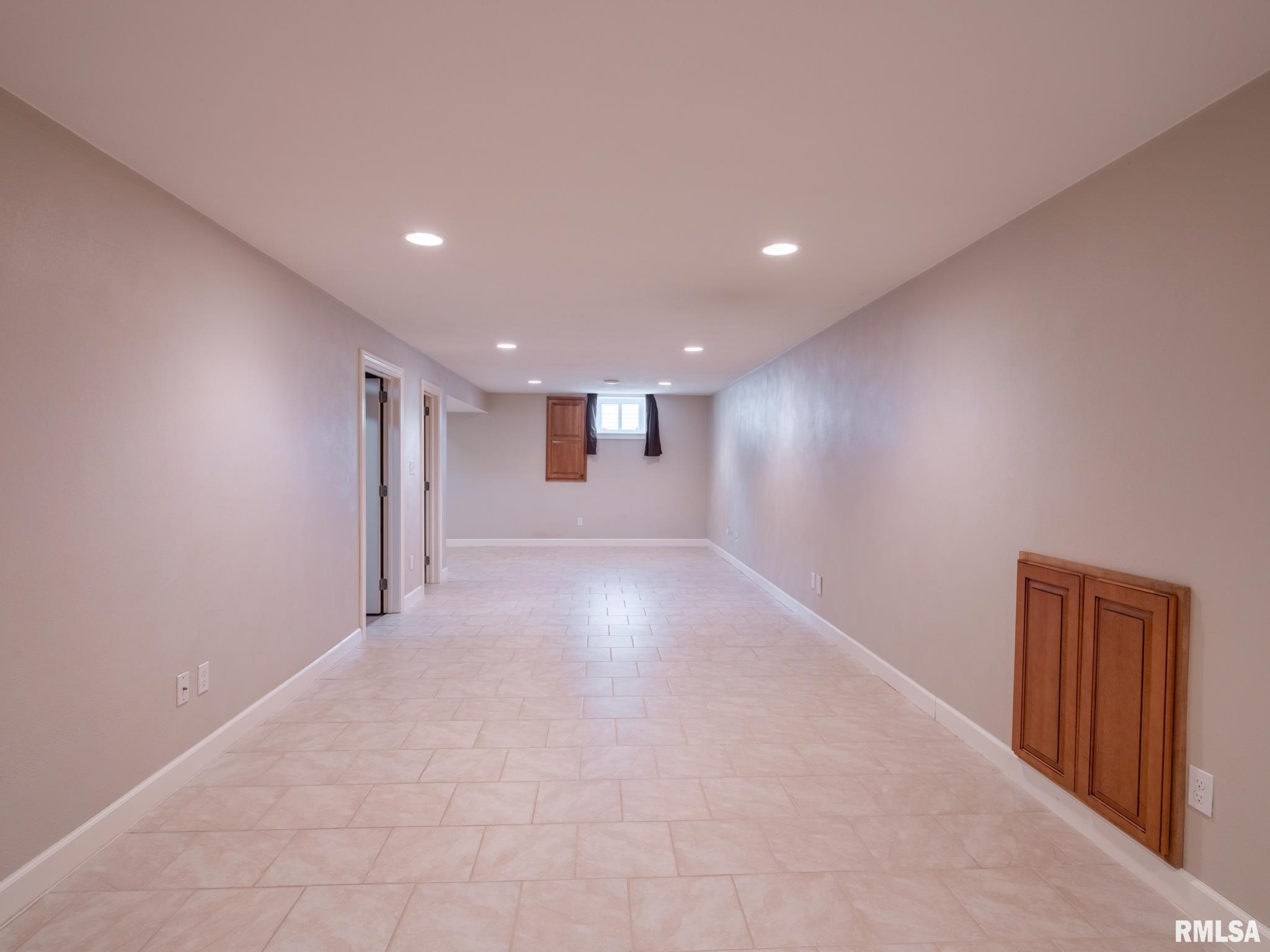 303 Locust Street Washington, IL 61571 - Photo 31 of 58 Gallery Image 31