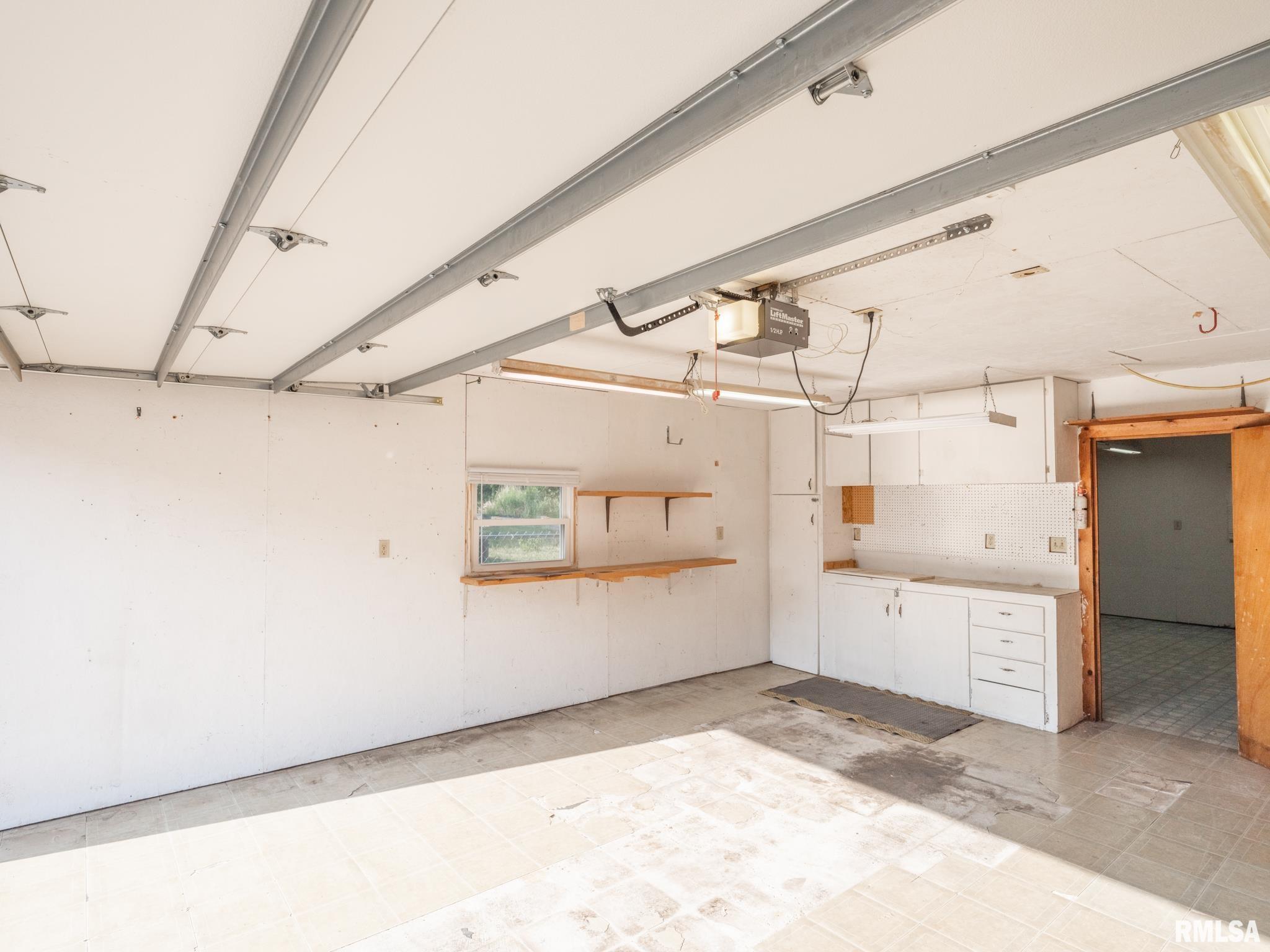 303 Locust Street Washington, IL 61571 - Photo 43 of 58 Gallery Image 43