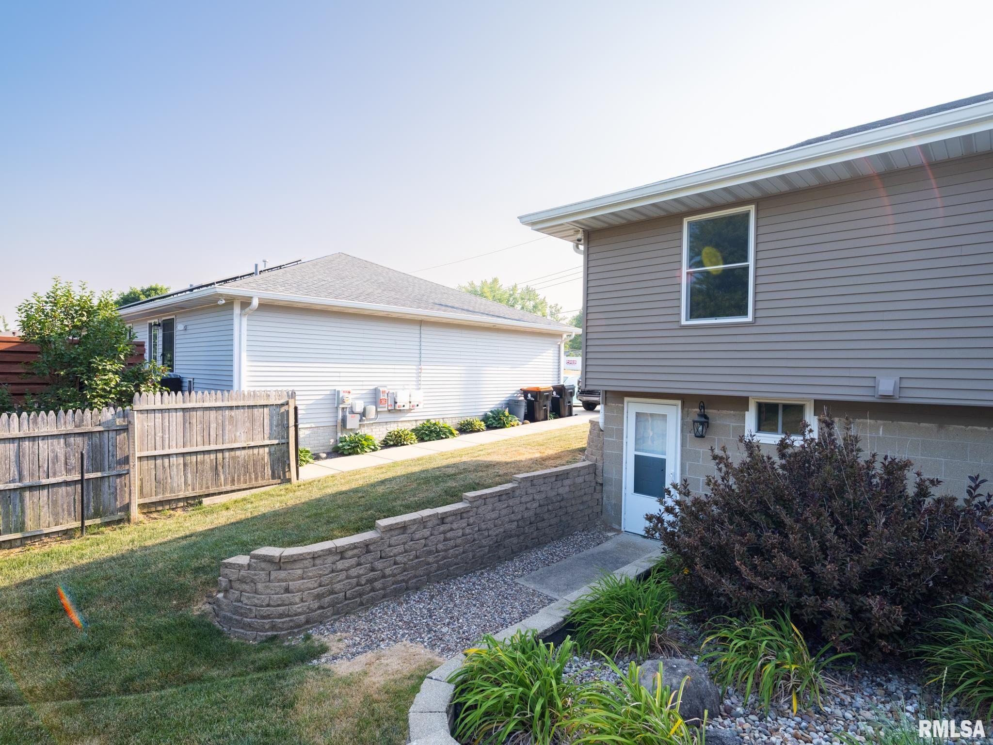 303 Locust Street Washington, IL 61571 - Photo 54 of 58 Gallery Image 54