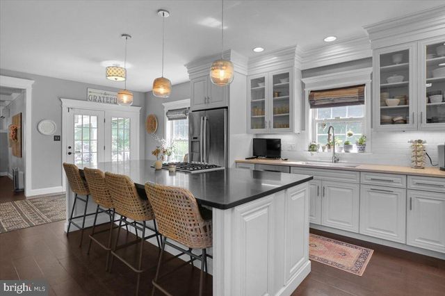 $650,000 | 24 Morgan Spring Drive, Morgantown, PA 19543