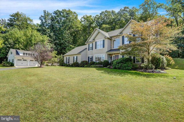 $650,000 | 24 Morgan Spring Drive, Morgantown, PA 19543