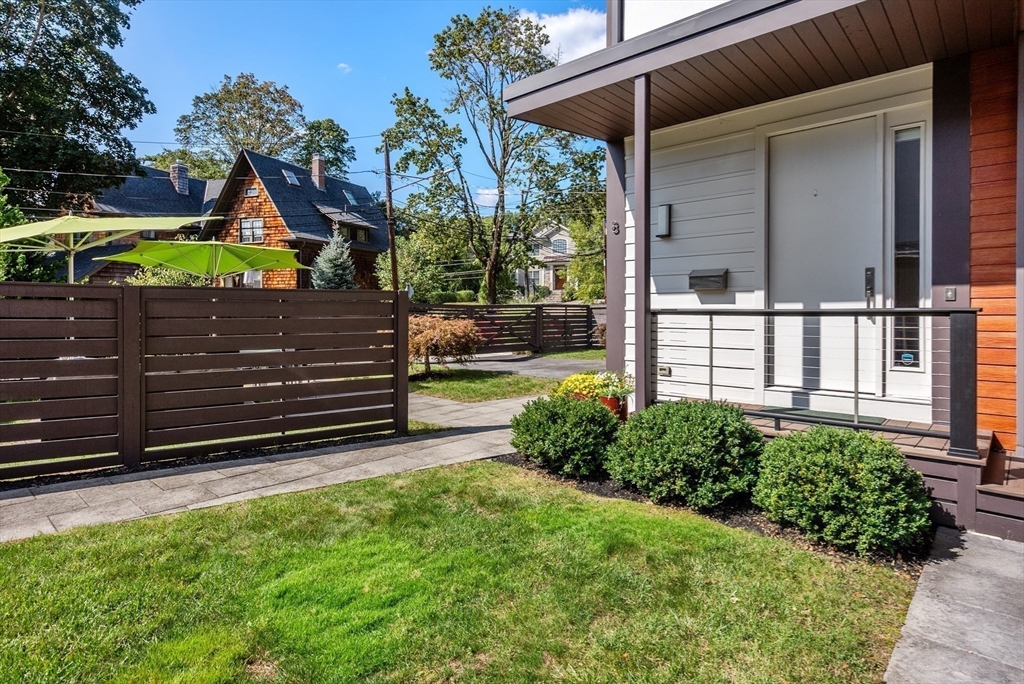 8 Coyne Road, Unit 1 Newton, MA 02468 - Photo 5 of 37 Gallery Image 5