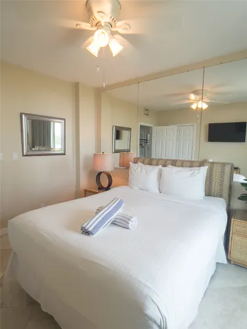 $1,000,000 | 1401 East Beach Drive, Unit 215, Galveston, TX 77550