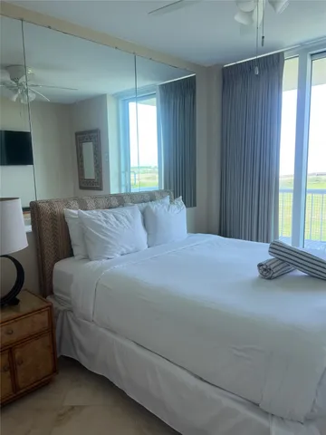 $1,000,000 | 1401 East Beach Drive, Unit 215, Galveston, TX 77550