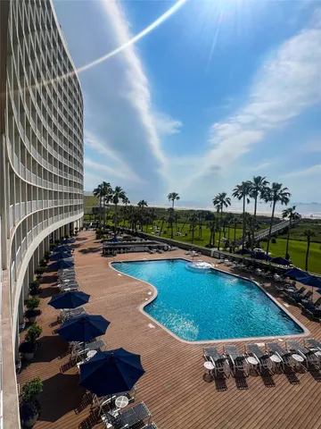 $1,000,000 | 1401 East Beach Drive, Unit 215, Galveston, TX 77550