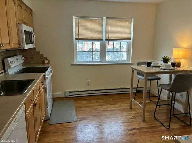 $3,200 | 1193 Hope Street, Unit 2, Stamford, CT 06907