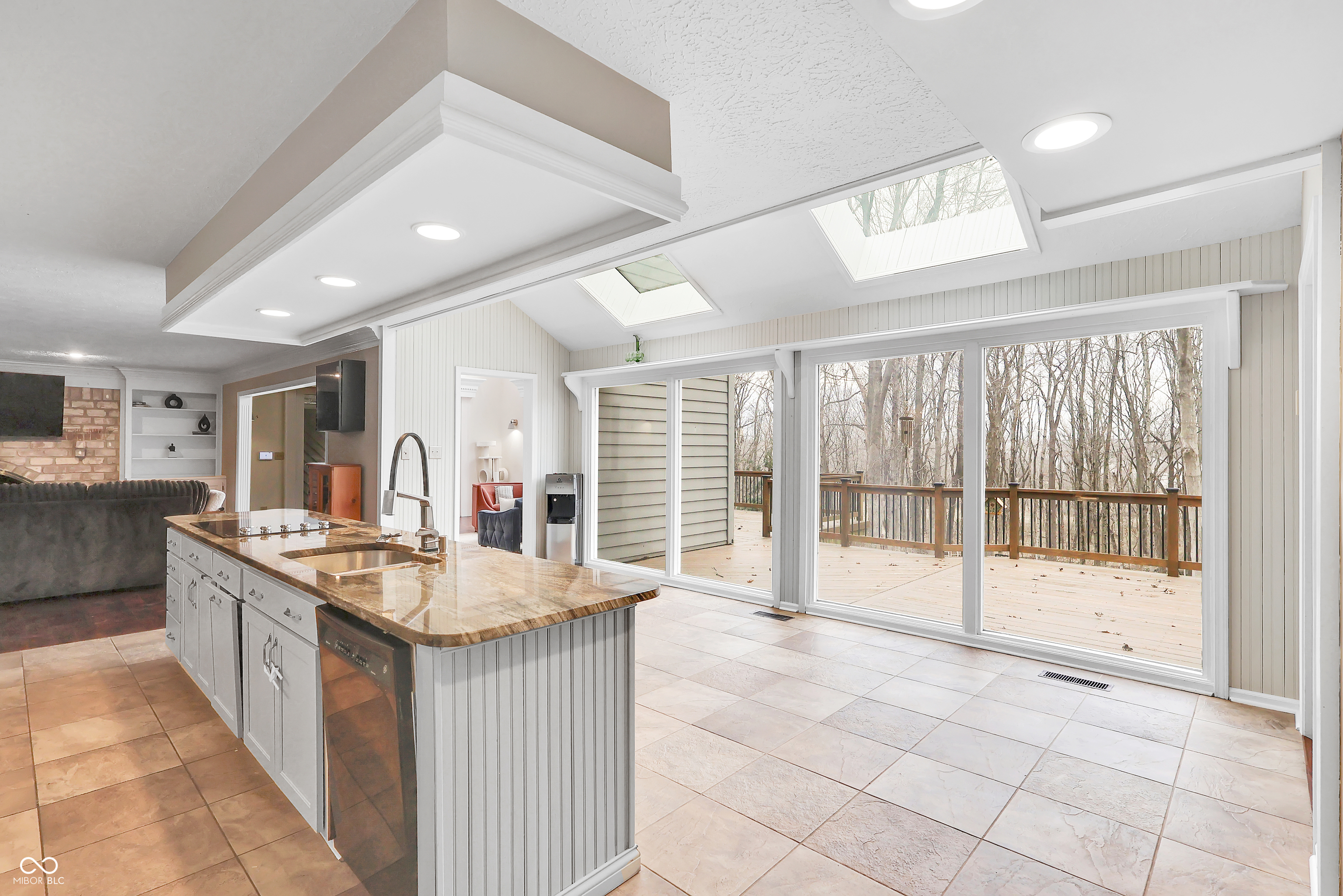 14519 Cherry Tree Road Carmel, IN 46033 - Photo 17 of 58 Gallery Image 17