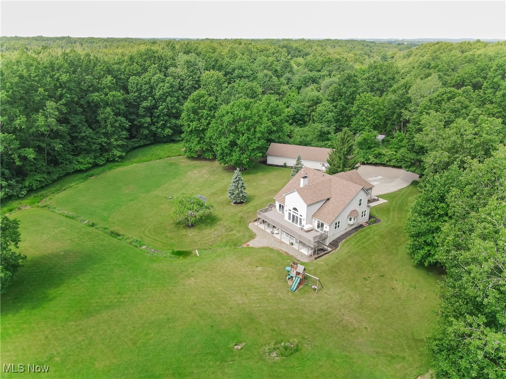 6001 Case Road North Ridgeville, OH 44039 - Photo 8 of 46