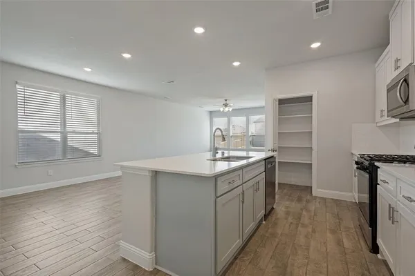 $2,200 | 724 Amenduni Lane, Anna, TX 75409