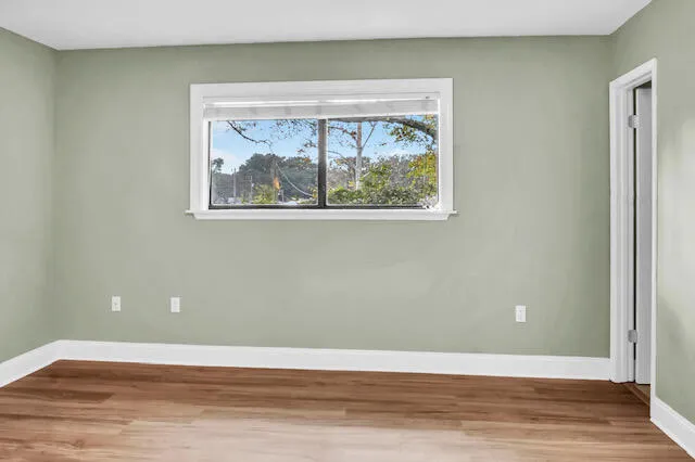 $1,800 | 310 Cedar Avenue North, Unit E, Niceville, FL 32578