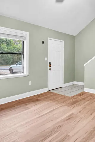 $1,800 | 310 Cedar Avenue North, Unit E, Niceville, FL 32578