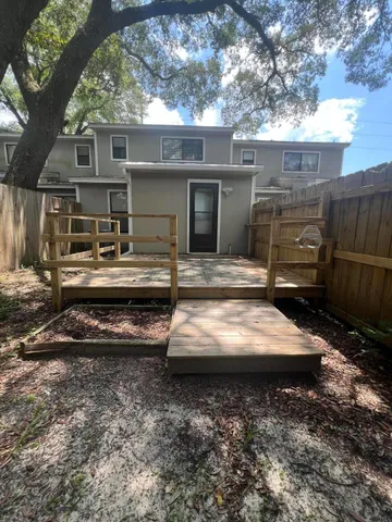 $1,800 | 310 Cedar Avenue North, Unit E, Niceville, FL 32578